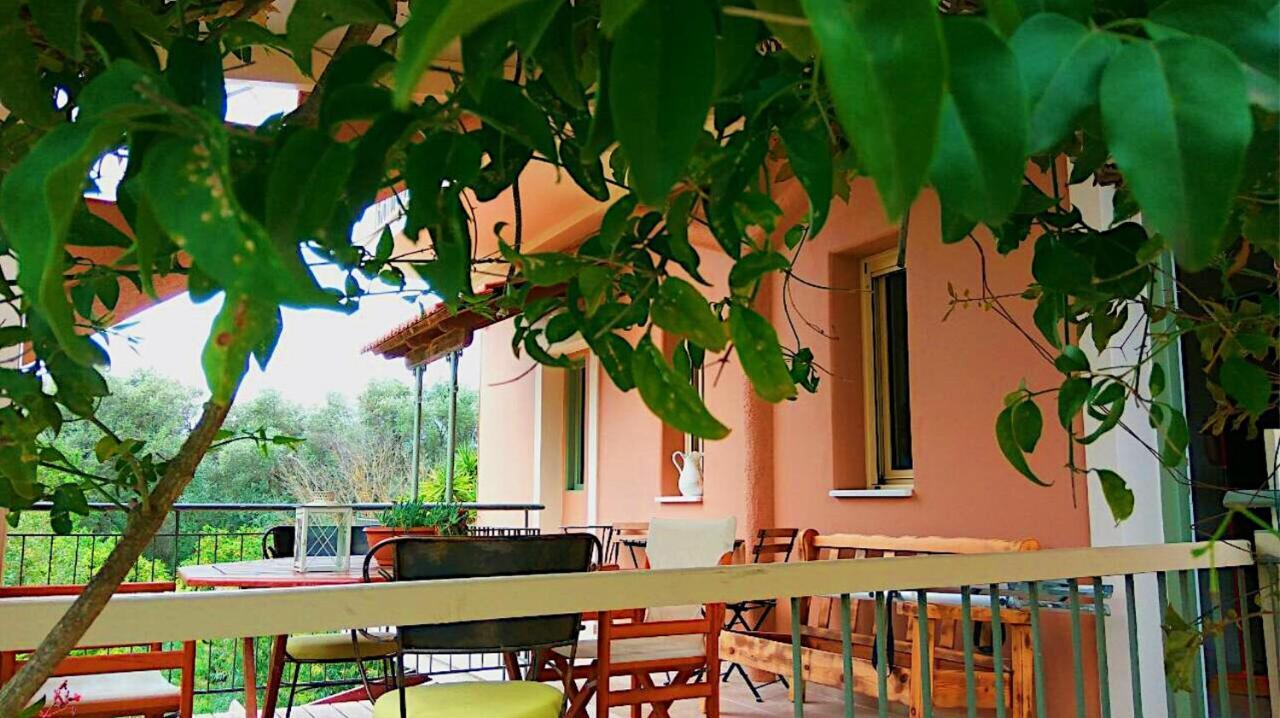 Kefalonia Apartments - Marias Studios - 2 Bedroom Apartment In Orchard, Spartia Ngoại thất bức ảnh